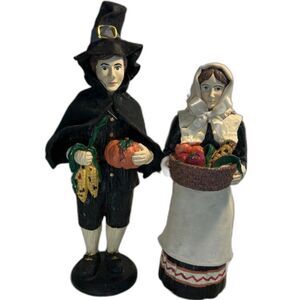 Vintage Midwest of Cannon Falles Thanksgiving Pilgrim Man And Women 12"